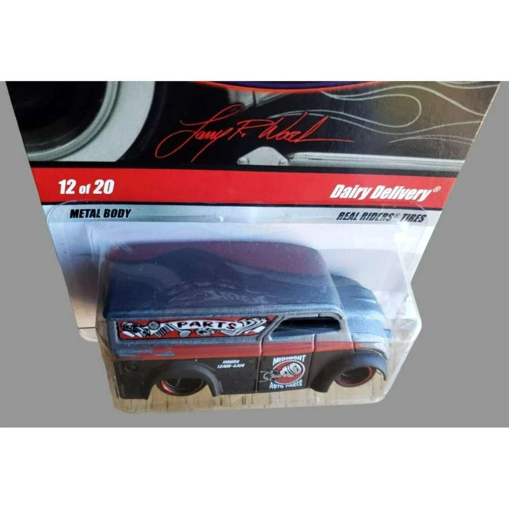 2009 Hot Wheels DAIRY DELIVERY Larry's Garage Metalflake Matte Black 12/20 1:64